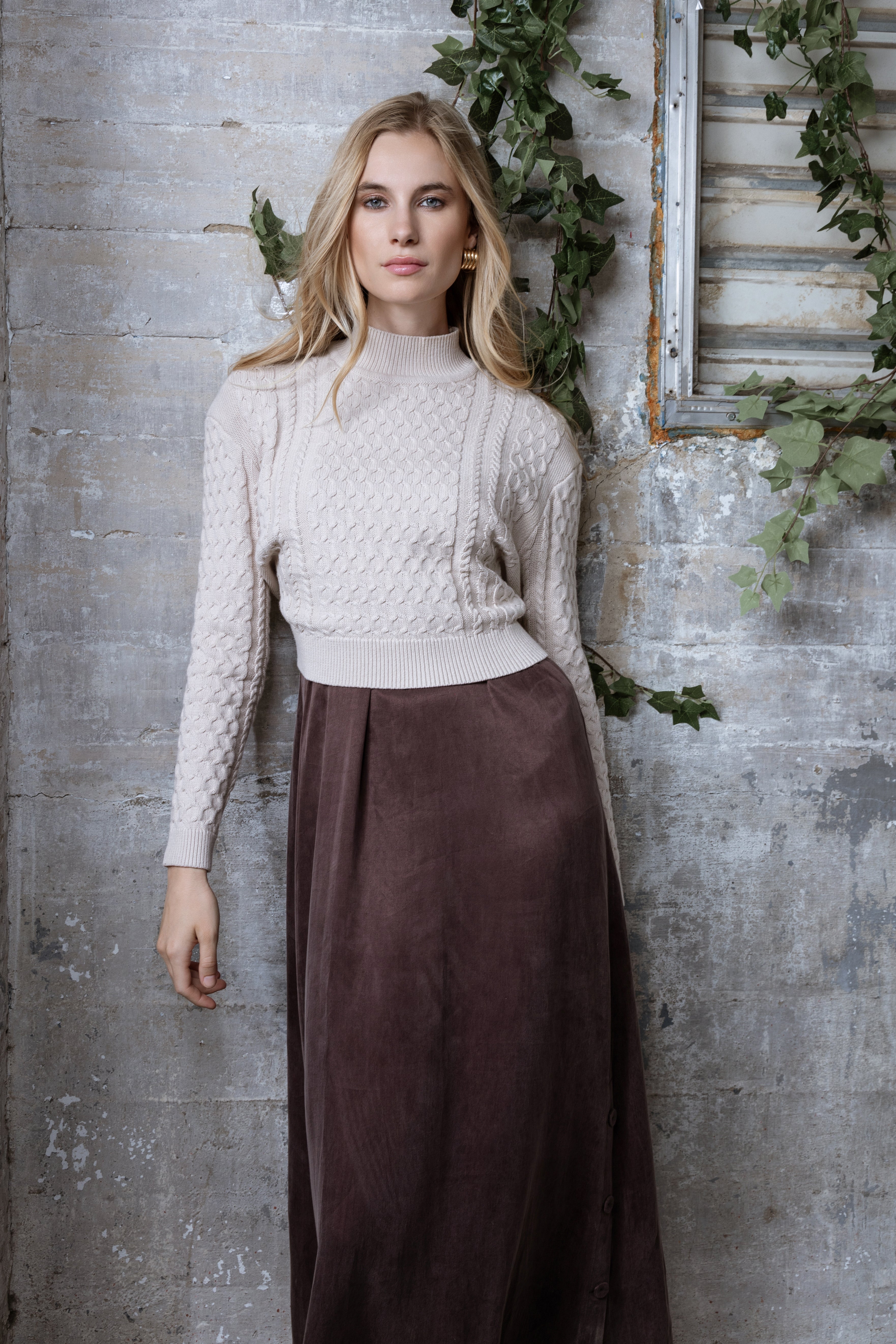 ECRU CABLETTA SWEATER