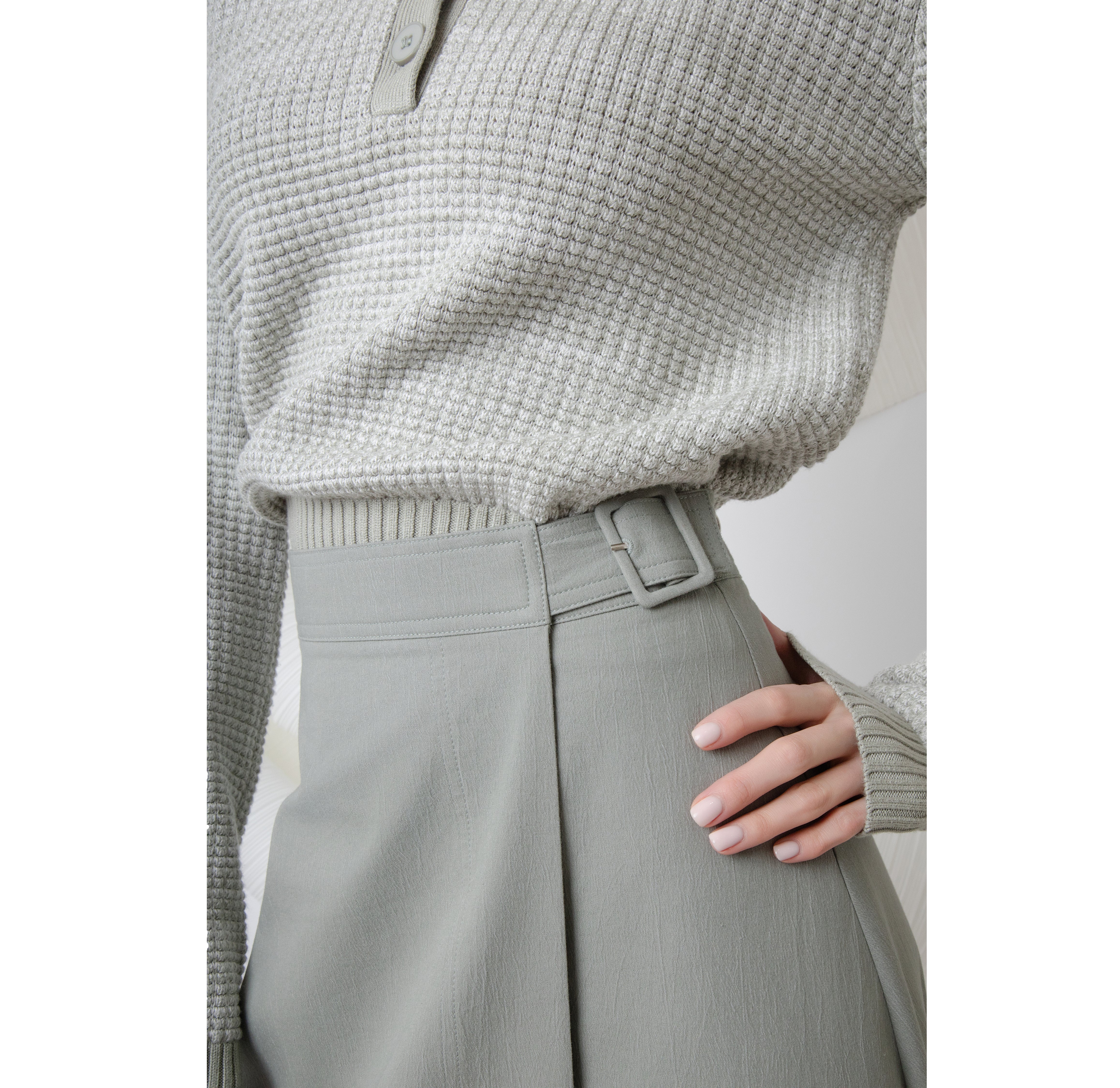 SEAFOAM DOREAN SWEATER