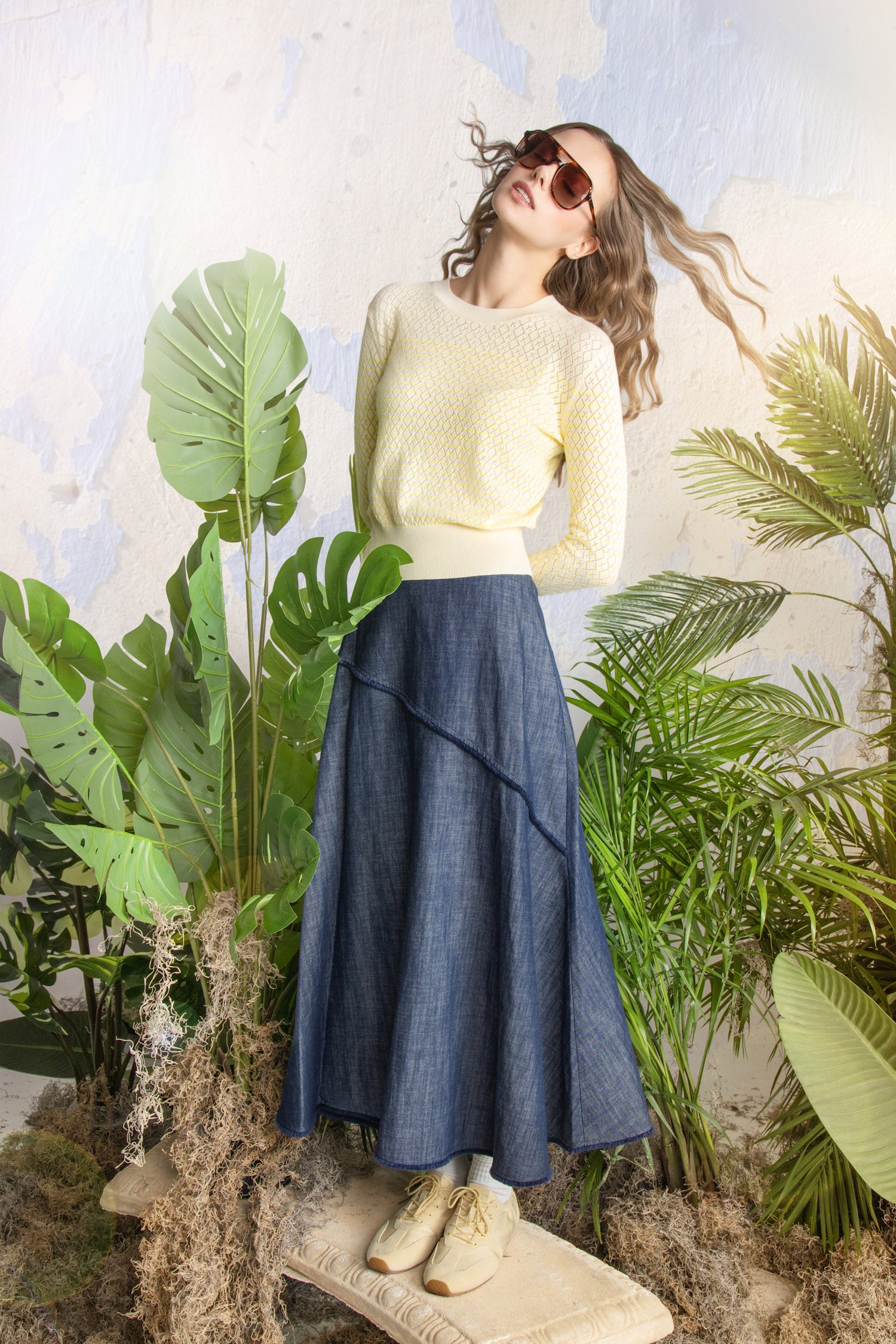 ELARA STRIPE SWEATER