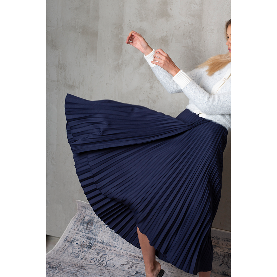 NAVY ASYMMENTRICAL SILK PLEATED SKIRT