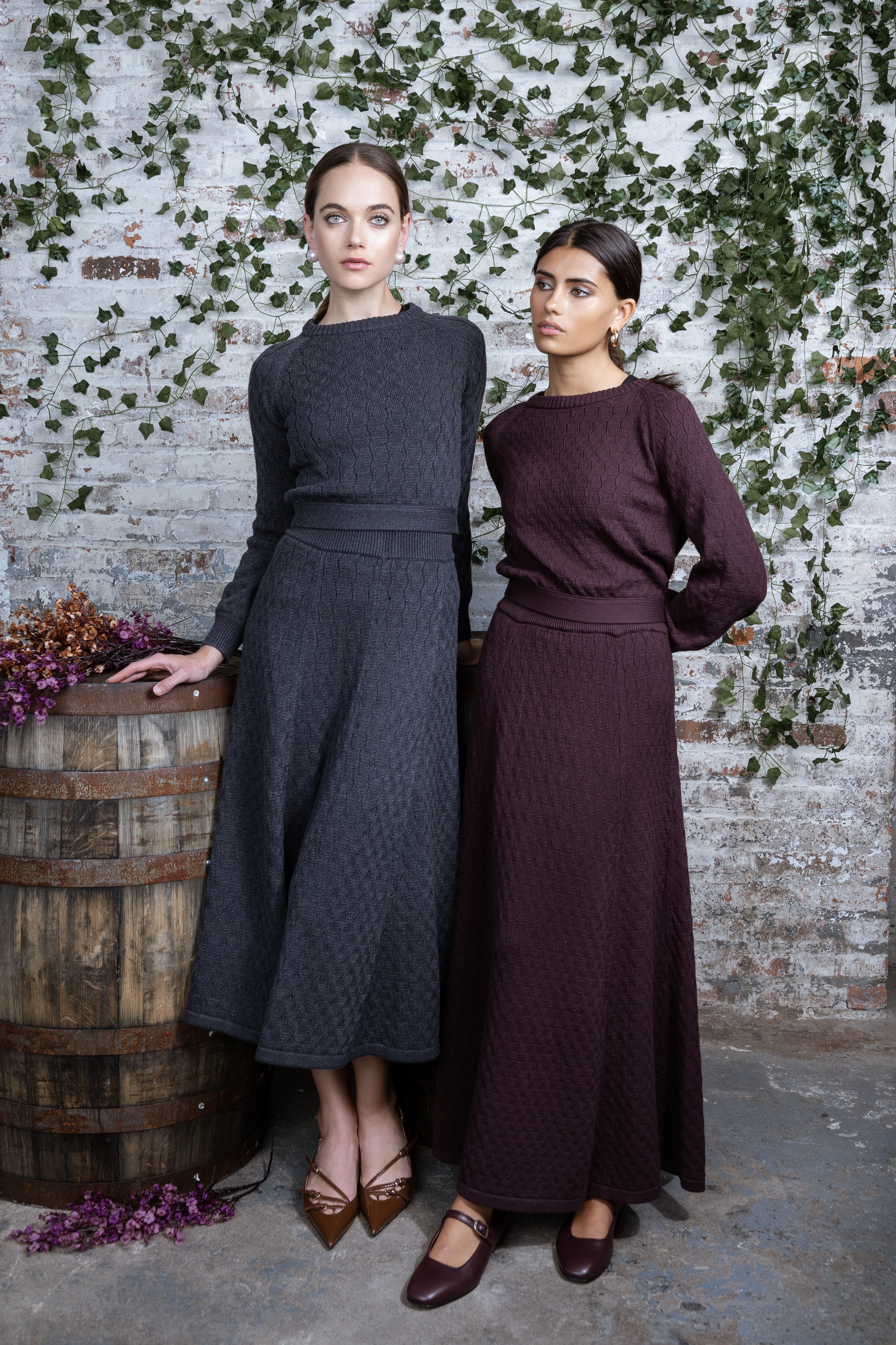 CHARCOAL CALANTHAIA SKIRT