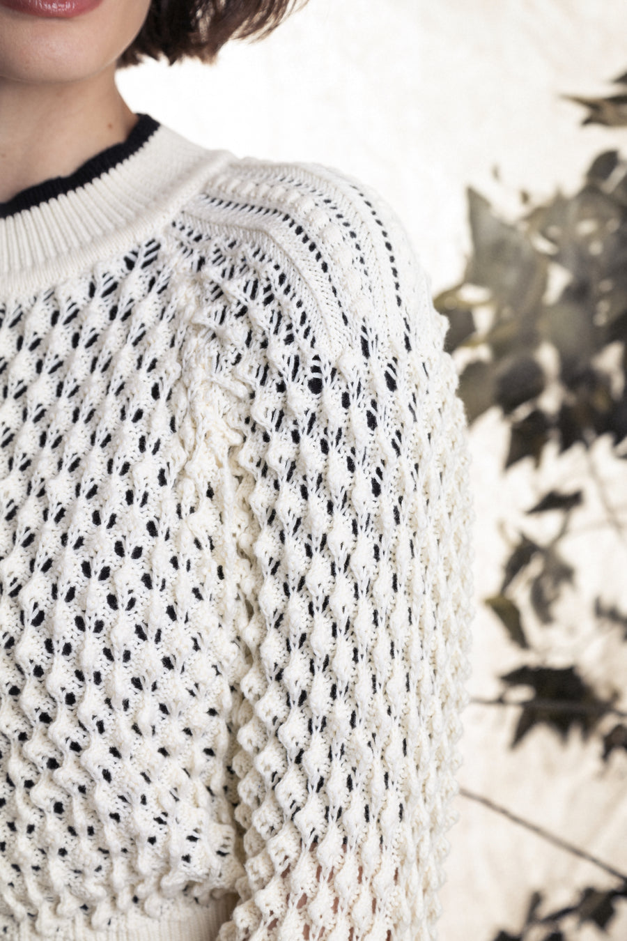 IVORY POINTELLE KNIT CROPPED SWEATER