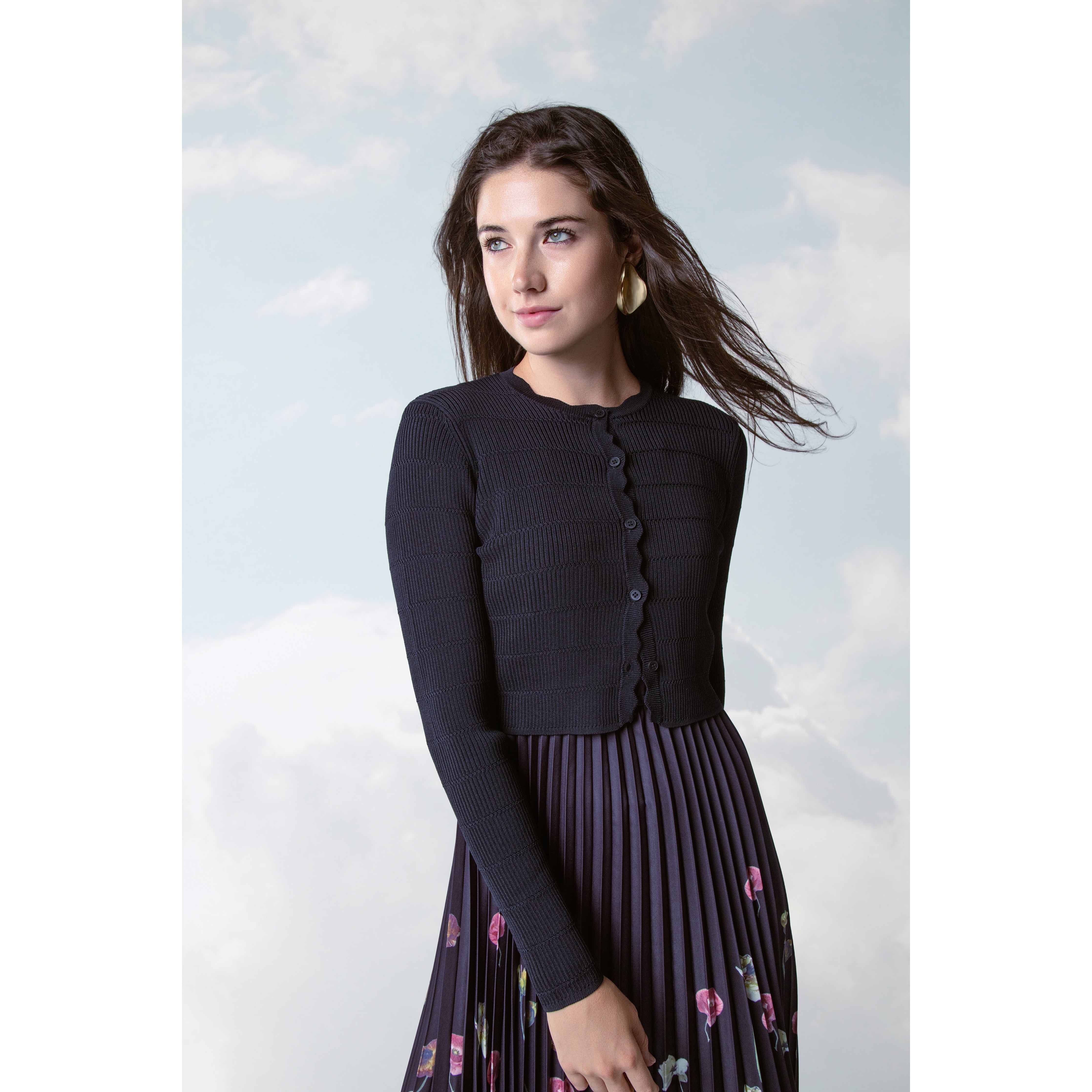 BLACK ISLA CARDIGAN