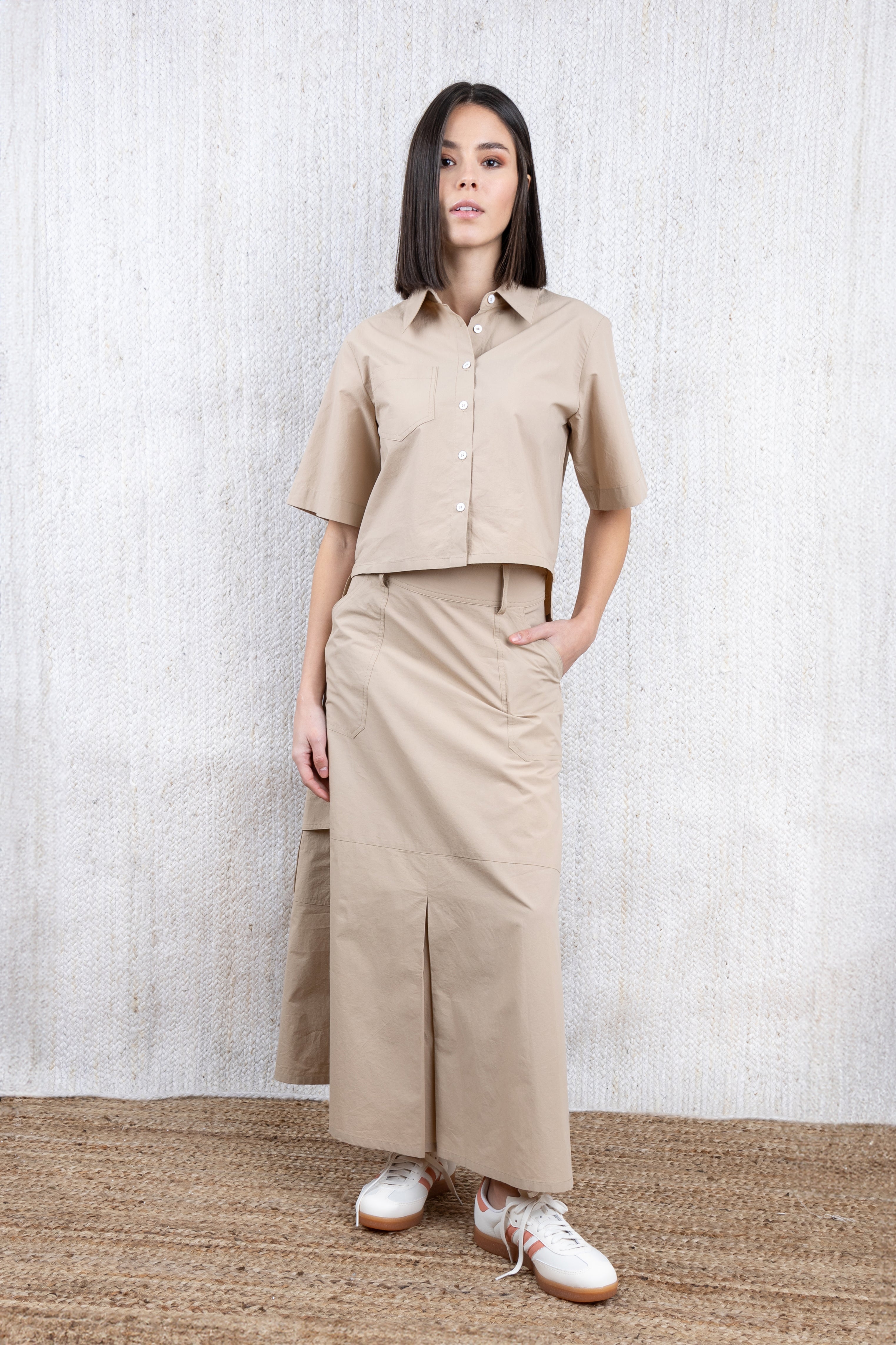 CHALK BEIGE BELTED CARGO SKIRT