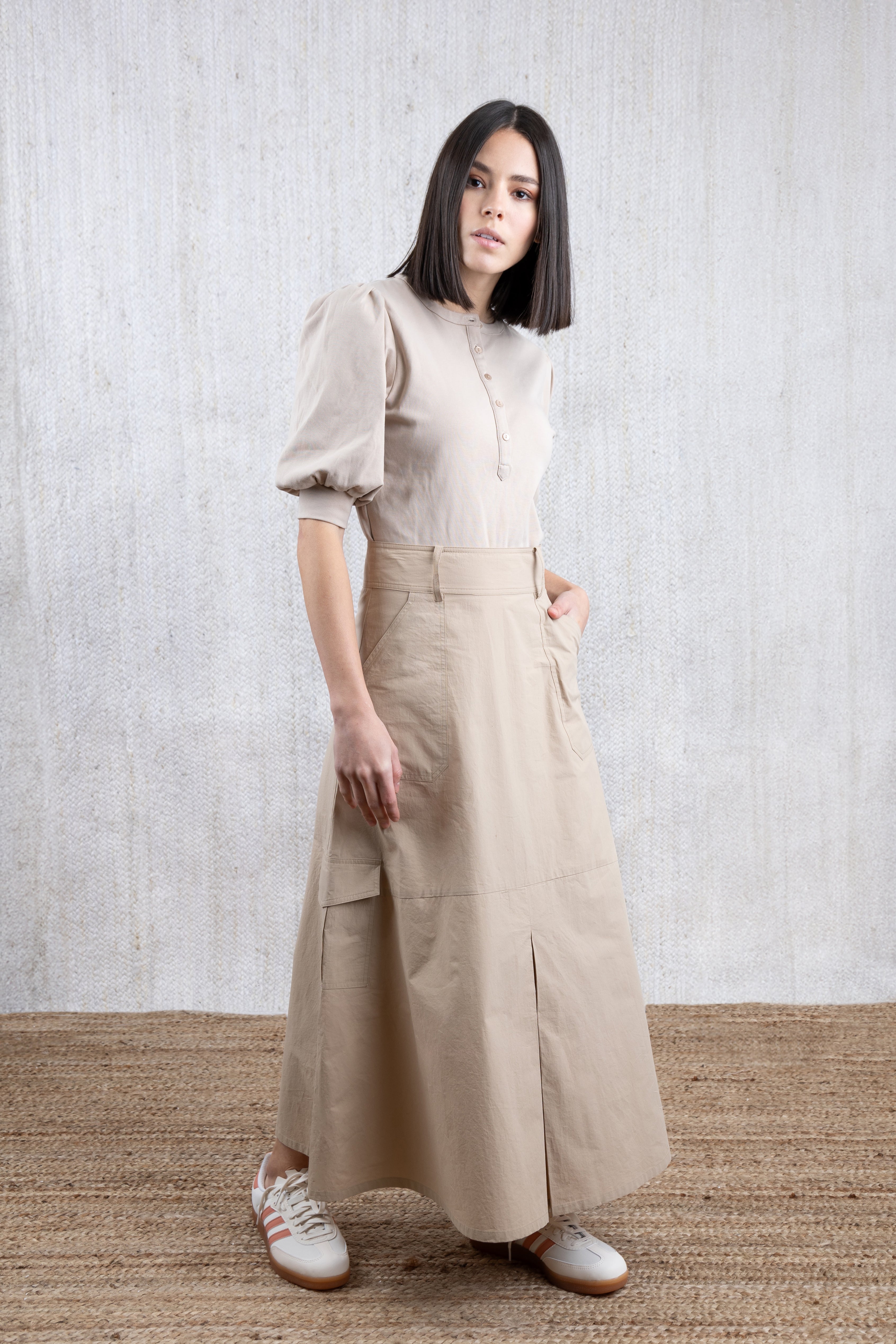 CHALK BEIGE BELTED CARGO SKIRT