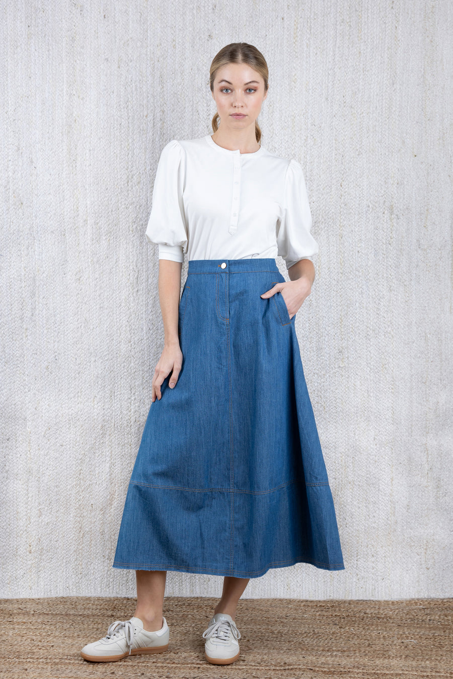 DARK DENIM FLARE SKIRT