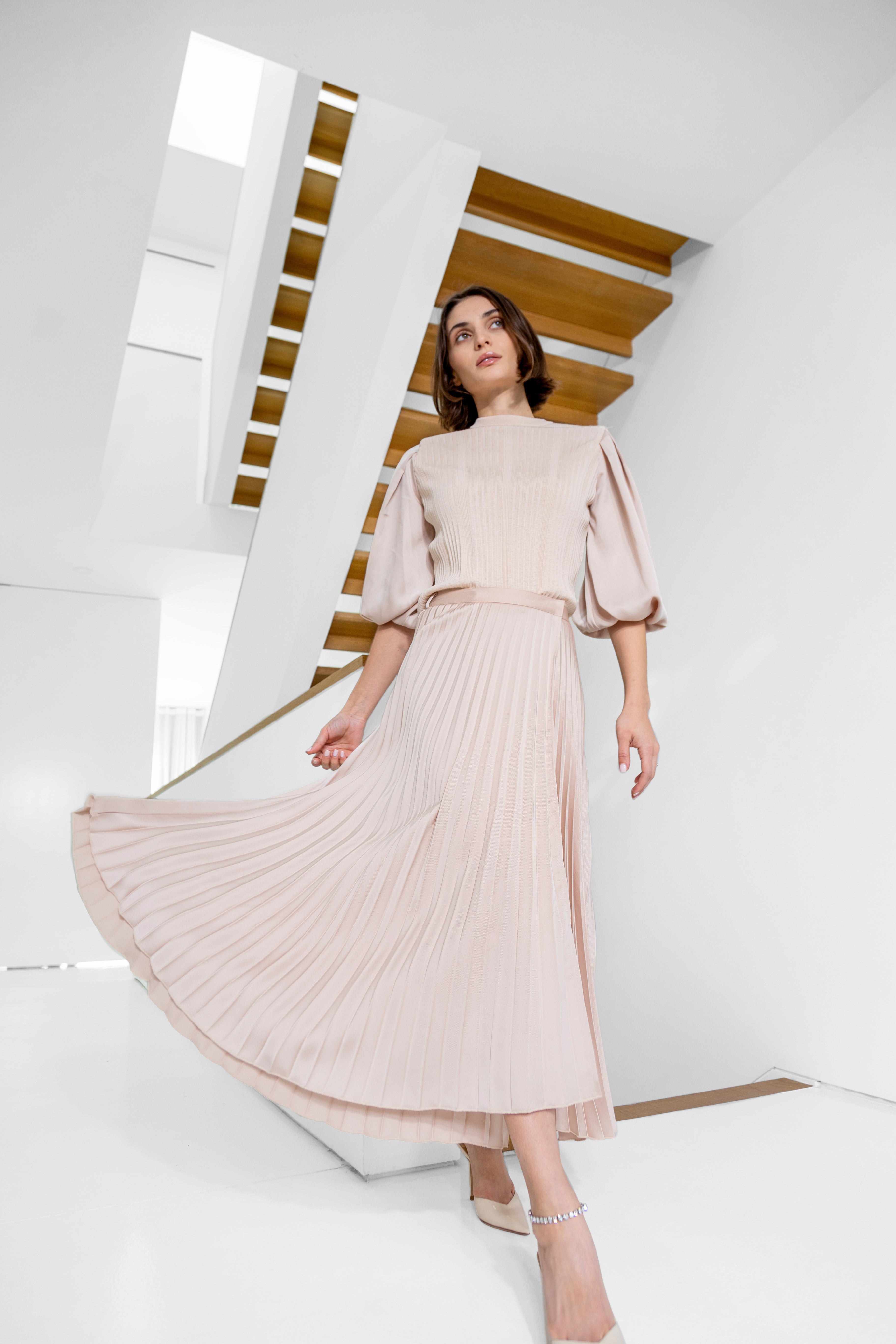 ECRU/ SHELL ASYMMETRICAL SILK PLEATED SKIRT